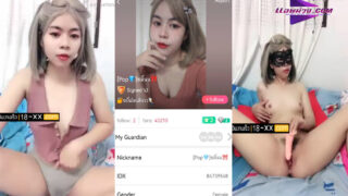 คลิปหลุดไลฟ์สด IDX-84739548 น้องขมิ้น สาวตัวเล็กร่างบาง เปิดห้องล็อค แก้ผ้าโชว์คนดู ใช้ดิลโด้เป็นเครื่องช่วยเสียว จับยัดหีแทงเสียวฟินๆยัดเข้าออกแล้วครางเด็ดน่าเย็ดสุดๆ